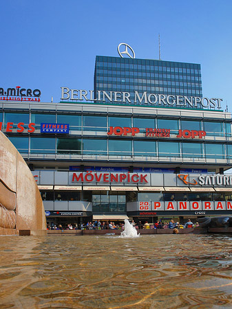 Foto Weltkugelbrunnen