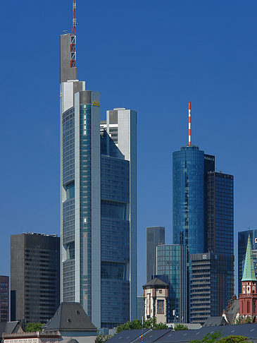 Commerzbank mit Maintower Foto 