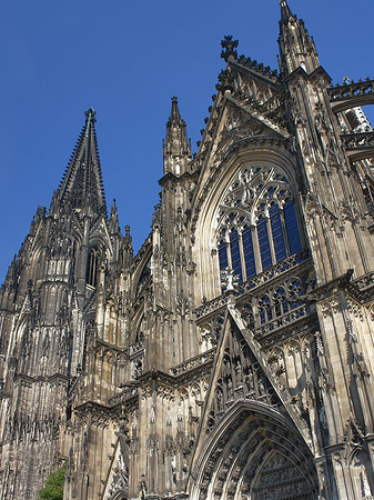 Eingang des Kölner Doms Foto 