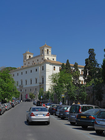Fotos Villa mit Straße