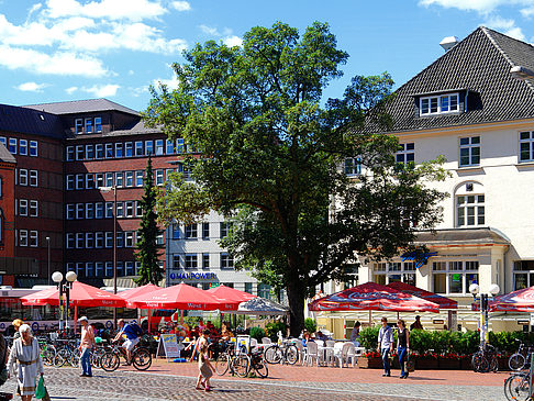Paul Nevermann Platz