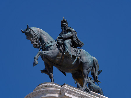 Fotos Bronzestatue von Victor Emmanuel | Rom