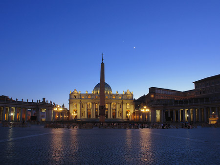 Foto Petersplatz bei Nacht